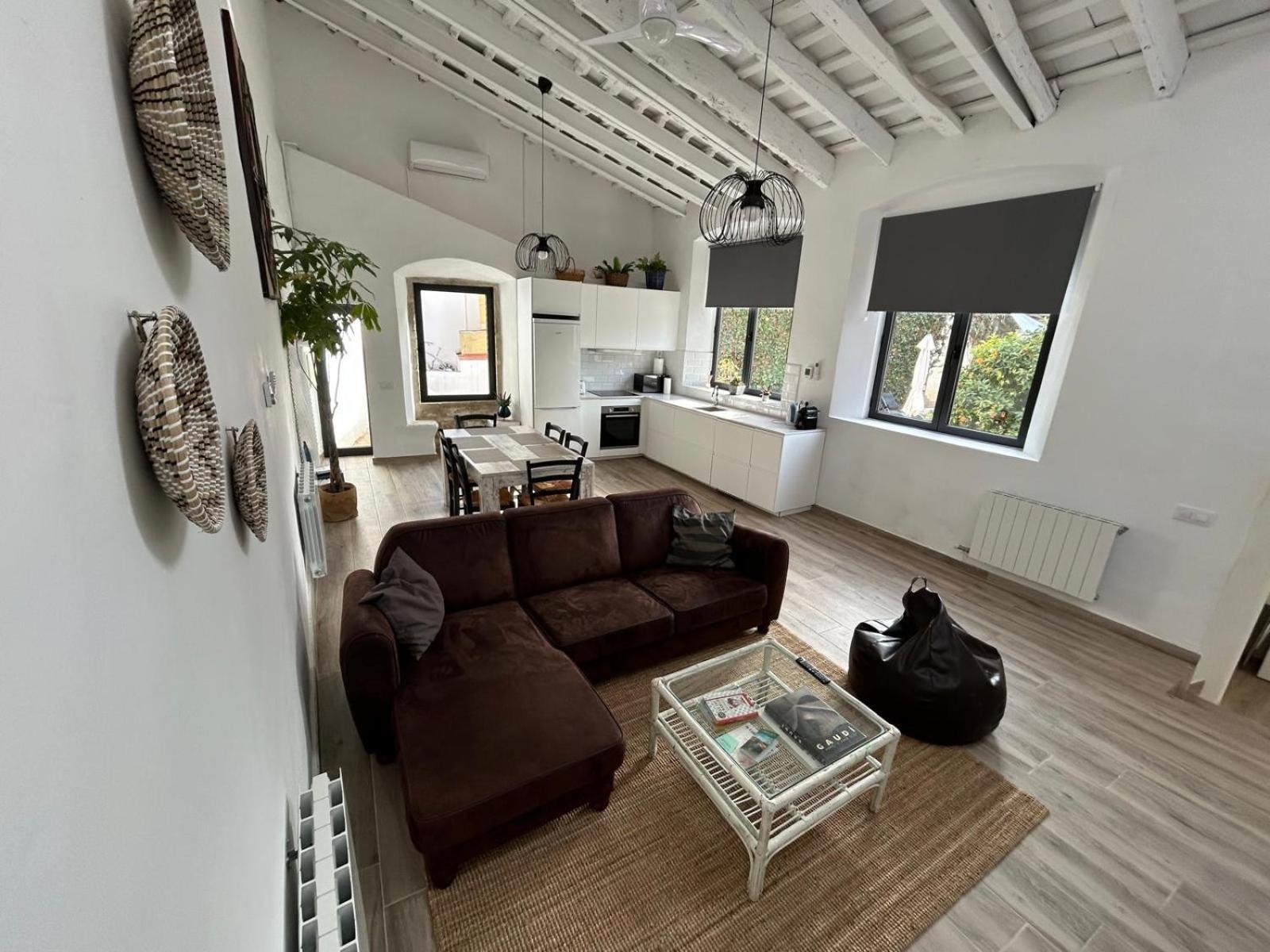 Willa Costa Maresme, Barcelona ,Valentinos House & Pool Vilassar De Dalt Zewnętrze zdjęcie